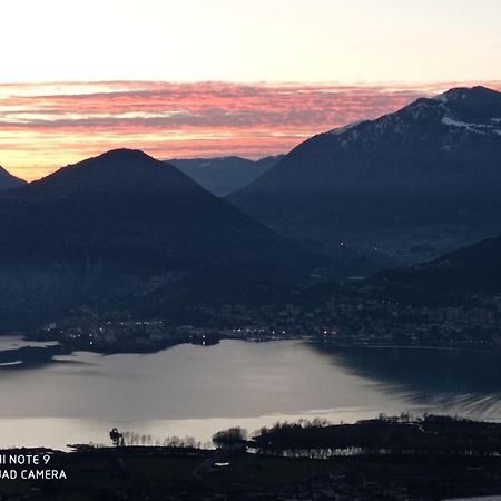 Casa Delle Api Apartment Pisogne Bagian luar foto