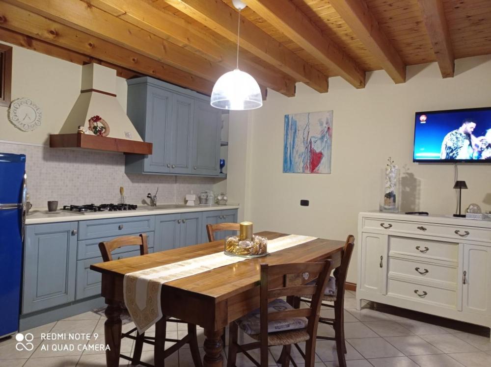 Casa Delle Api Apartment Pisogne Bagian luar foto