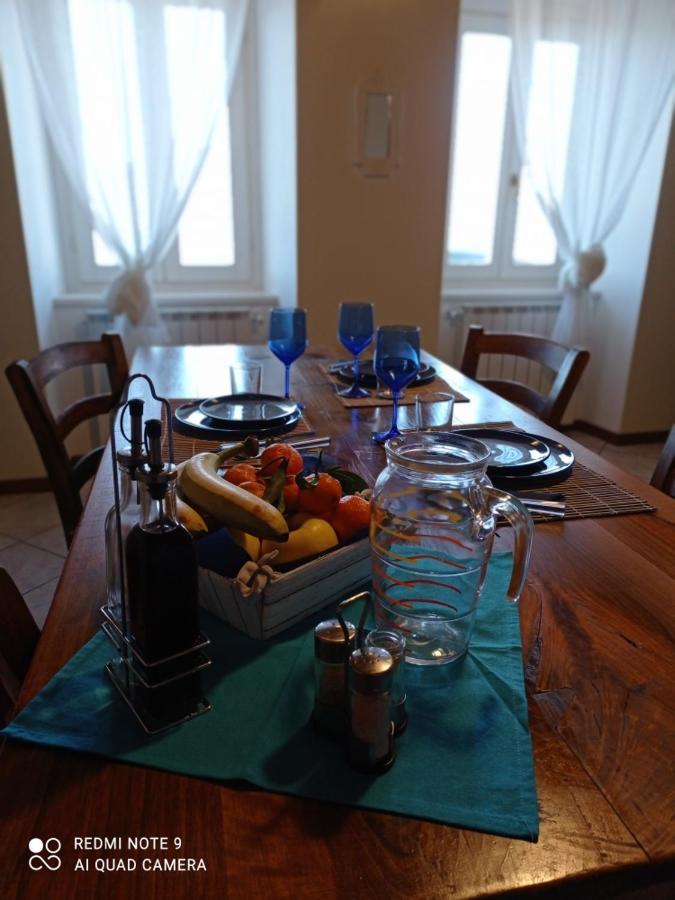 Casa Delle Api Apartment Pisogne Bagian luar foto