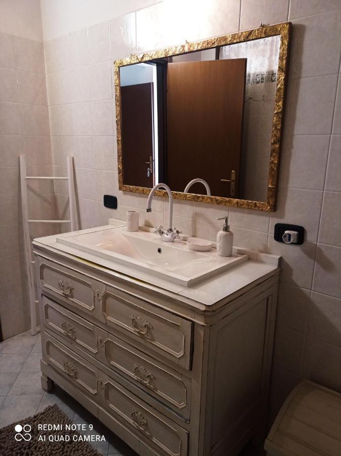 Casa Delle Api Apartment Pisogne Bagian luar foto